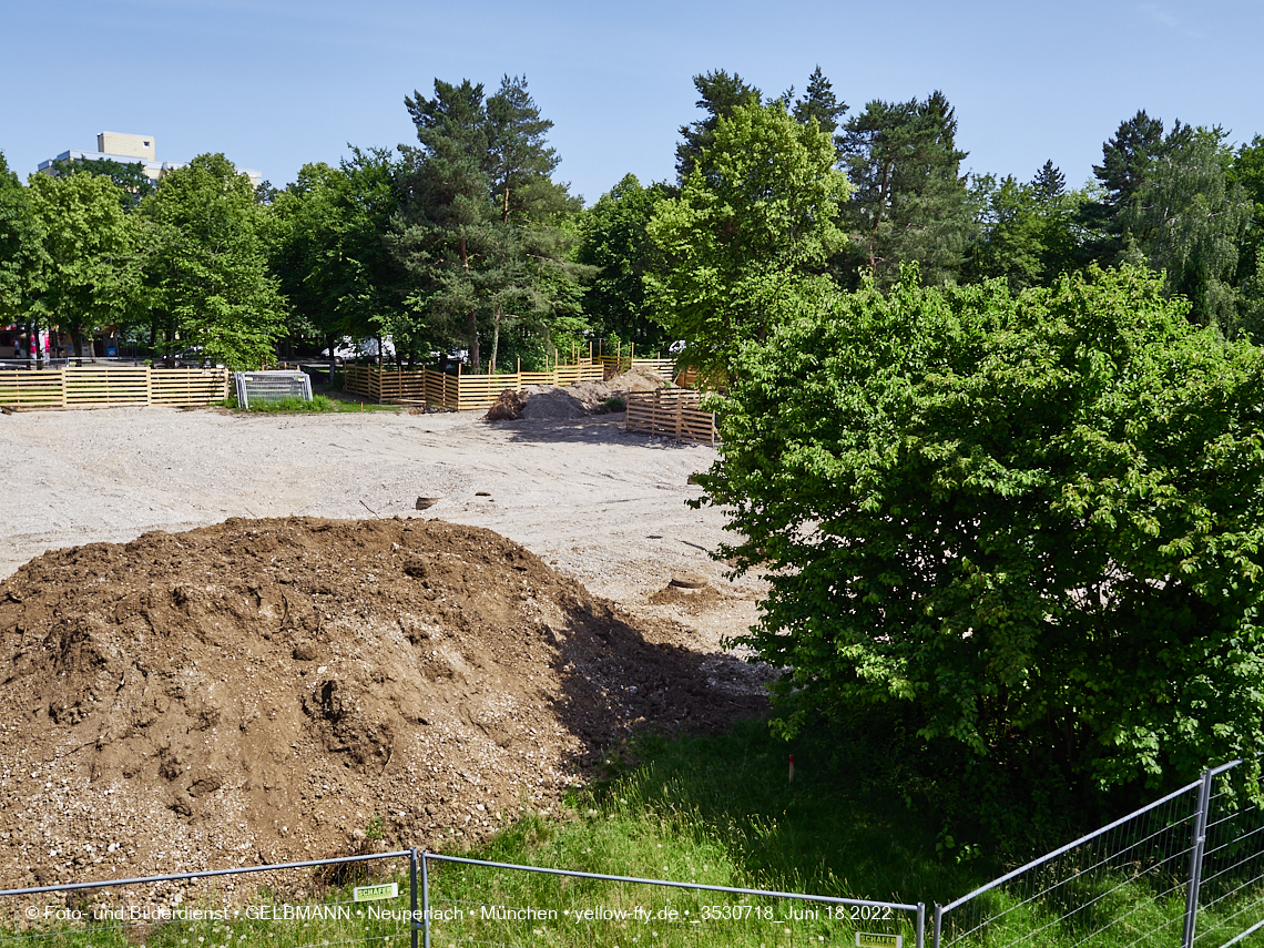 18.06.2022 - Baustelle zur Mütterberatung und Haus für Kinder